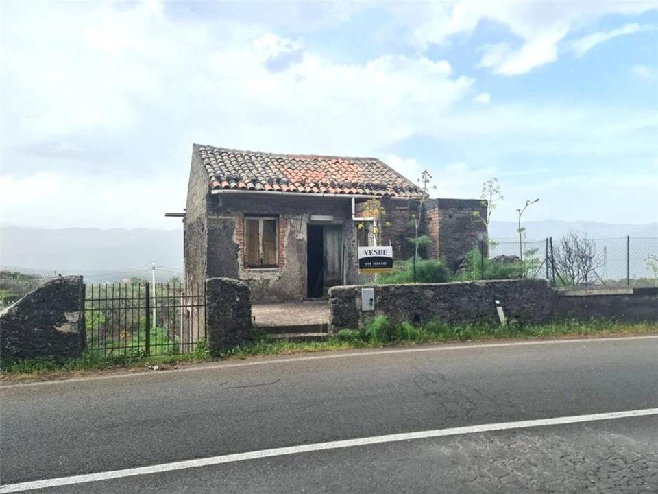 Villa i Castiglione di Sicilia, Catania - foto 1