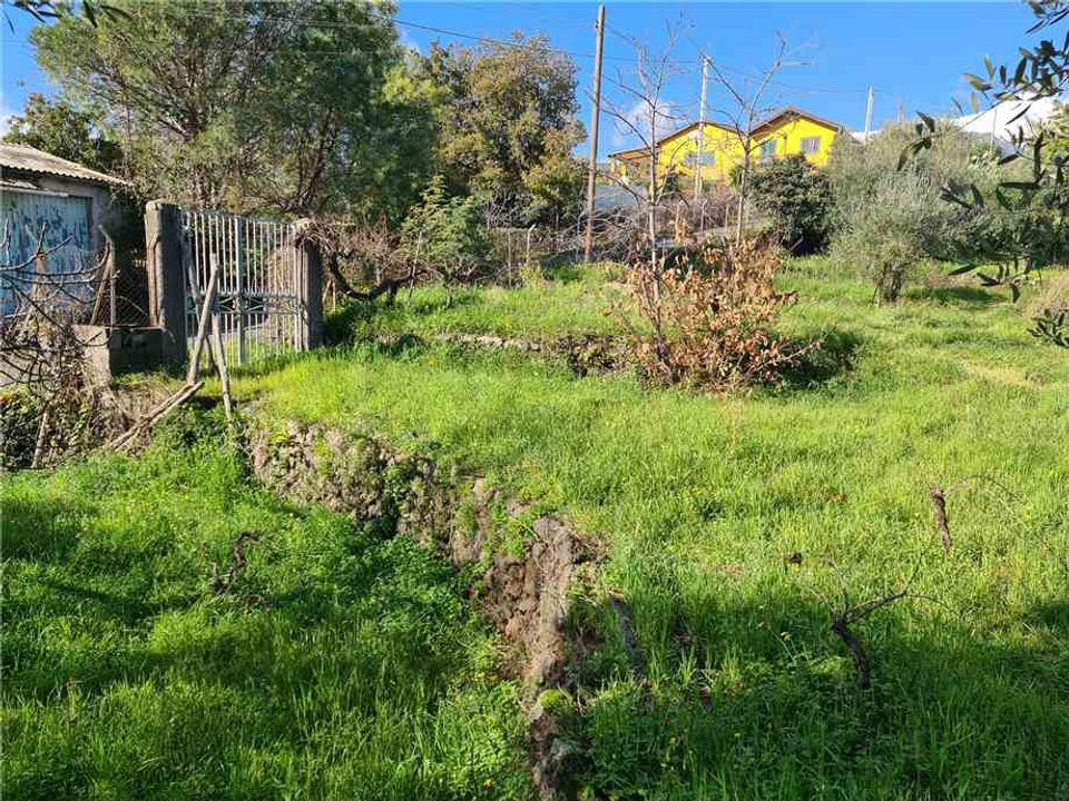Helårsgrund i Santa Venerina, Catania - foto 1