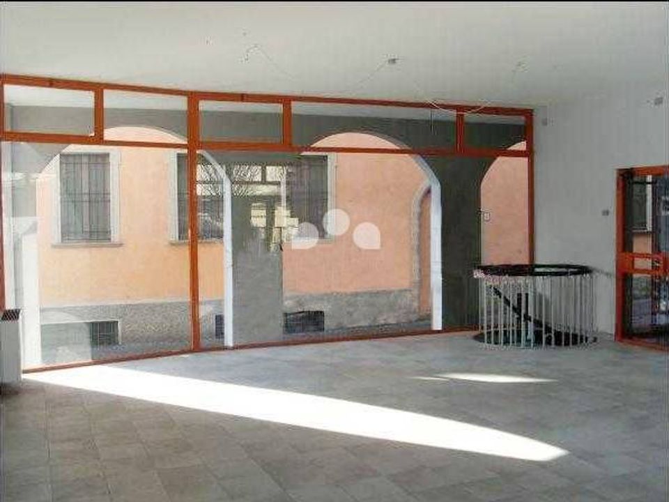 Erhvervsejendom i Crema, Cremona - foto 2