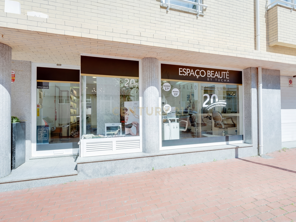Erhvervsejendom i Espinho, Aveiro - foto 3