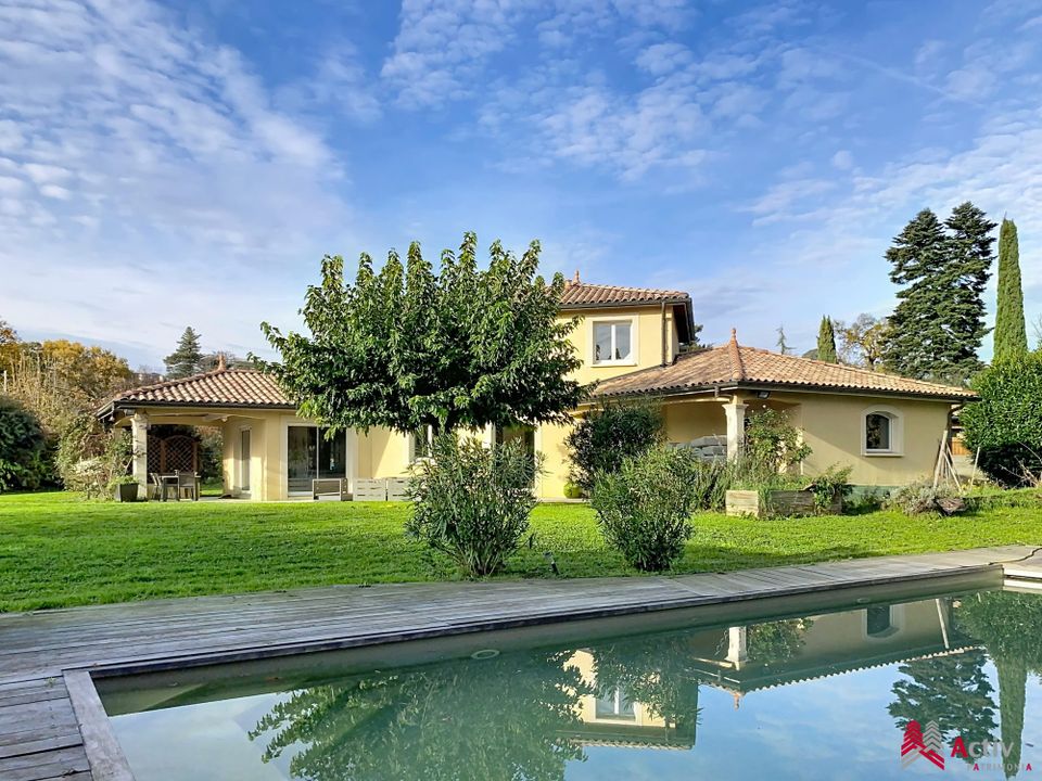 Villa i Saint-Cyr-au-Mont-d'Or, Rhone - foto 1