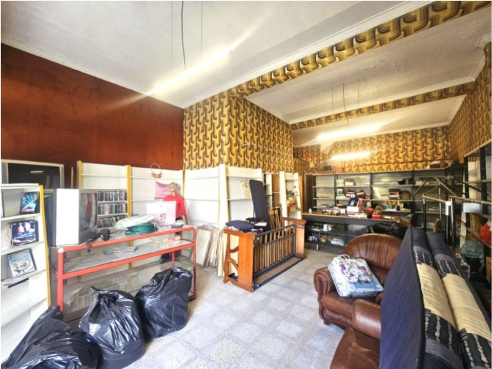 L'establiment comercial a Amadora, Lisbon - foto 3