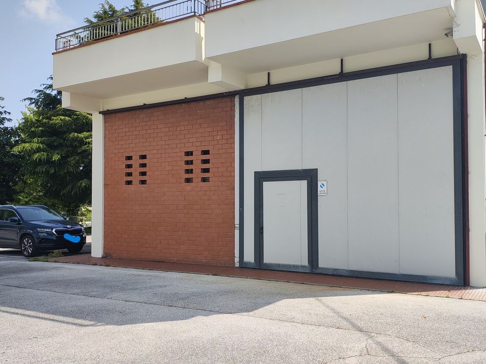 Erhvervsejendom i Coriano, Rimini - foto 3