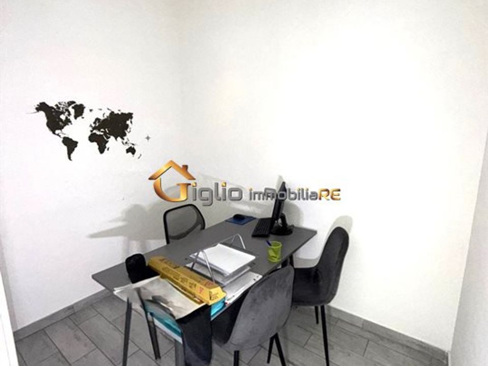 Propriedade comercial em Casoria, Naples - foto 5
