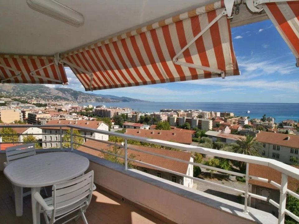 Lejlighed i Roquebrune-Cap-Martin, Alpes-Maritimes - foto 1