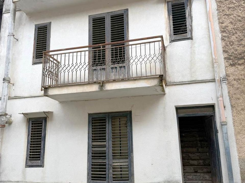 Villa i Palazzo Adriano, Palermo - foto 1