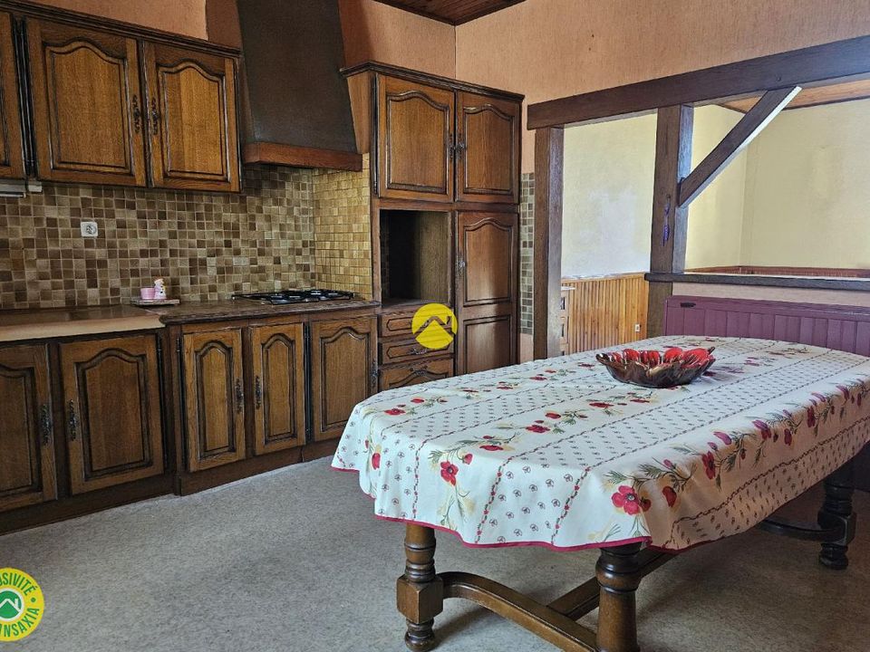 Villa in Cosne-d'Allier, Allier - photo 2