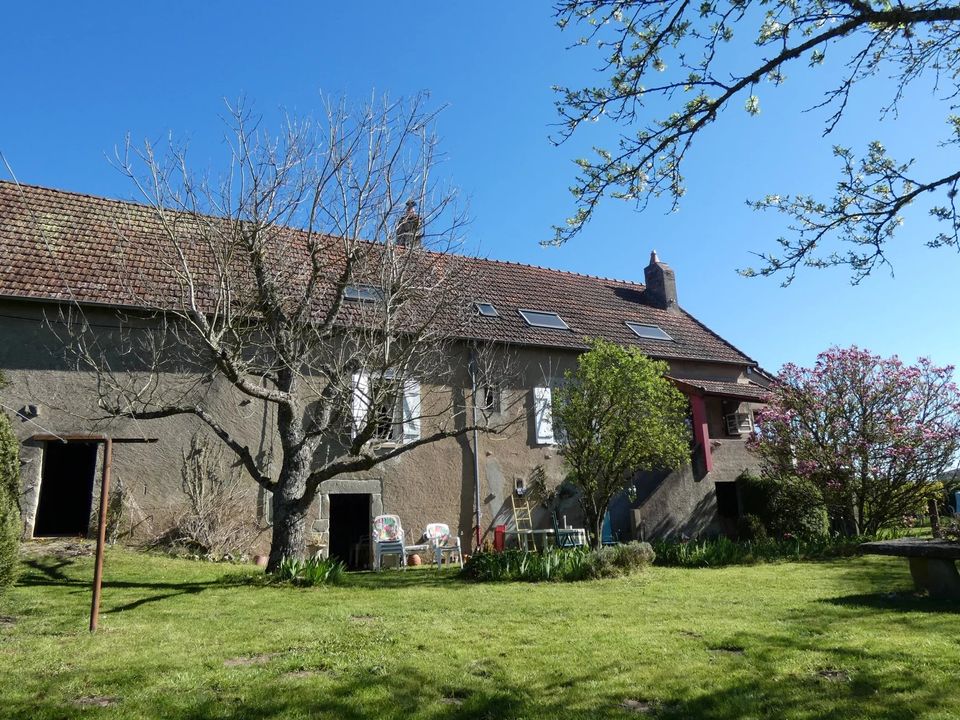 Villa i Saint-Emiland, Saone-et-Loire - foto 1