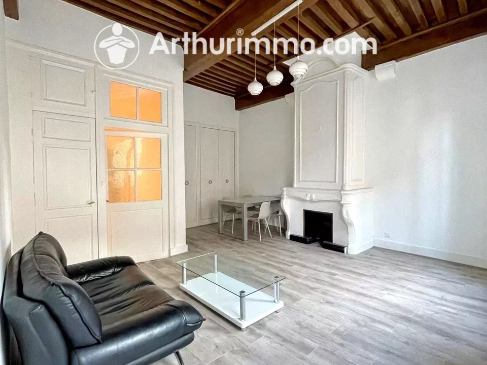 Apartment in Trévoux, Ain - photo 2