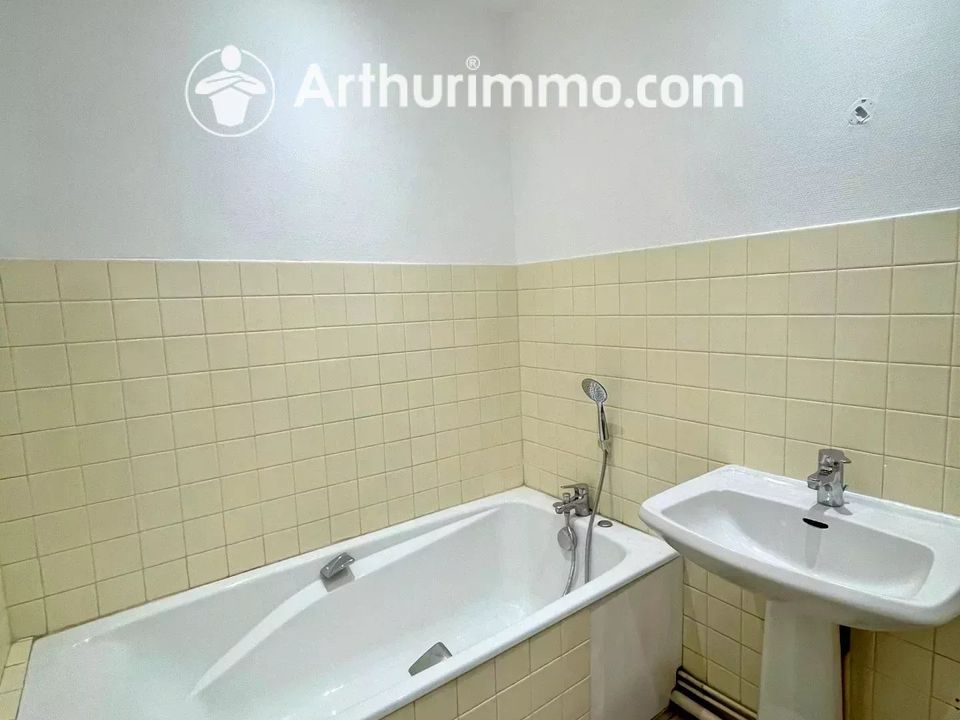 Apartment in Trévoux, Ain - photo 5