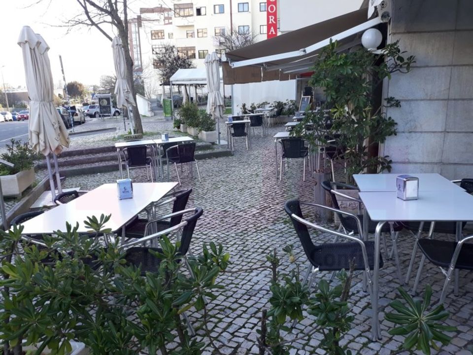 Erhvervsejendom i Carnaxide, Lisbon - foto 2
