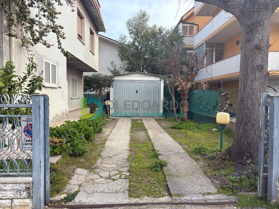 Parkeringsplads i Martinsicuro, Teramo - foto 1
