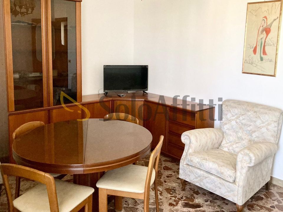 Apartment in Bari, Bari - photo 4