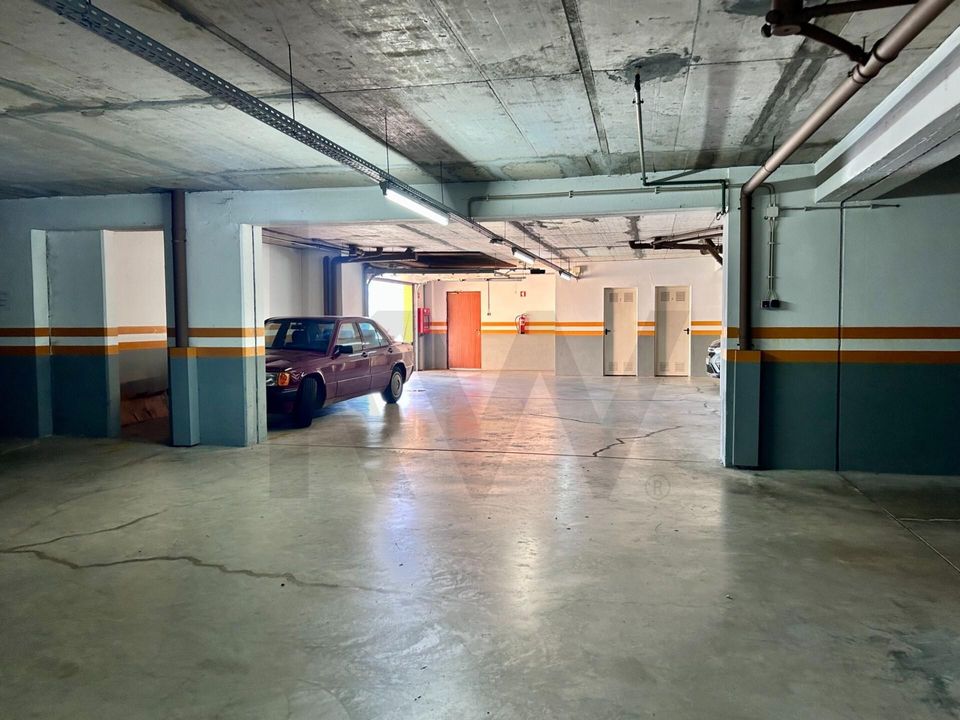 Garagem em Funchal, Madeira - foto 3