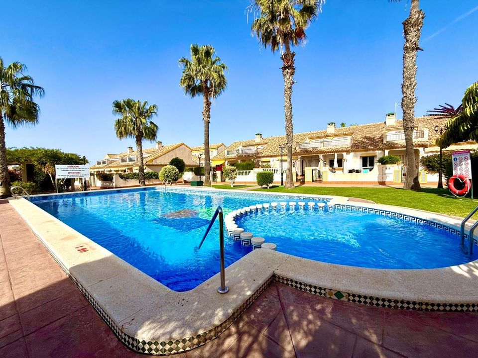 Bungalow i Cabo Roig, Alicante - foto 1
