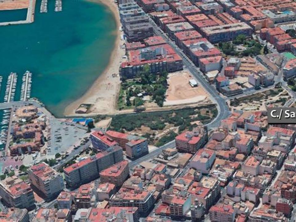 Helårsgrund i Torrevieja, Alicante - foto 2