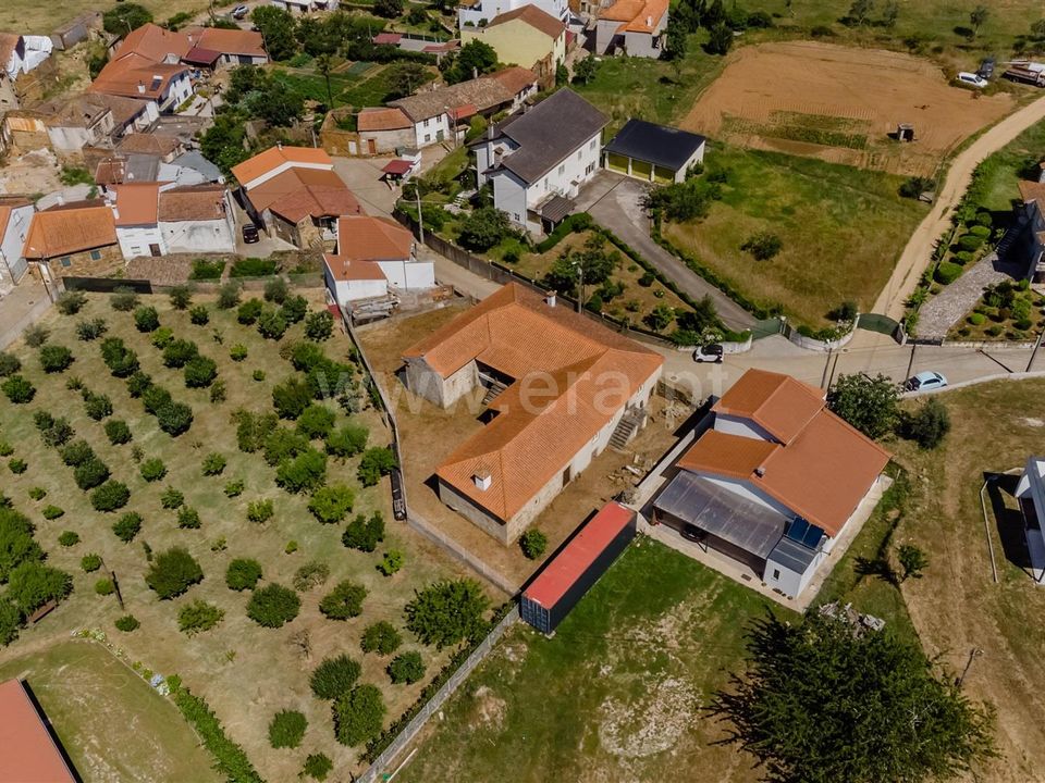 Byhus i Seia, Guarda - foto 3