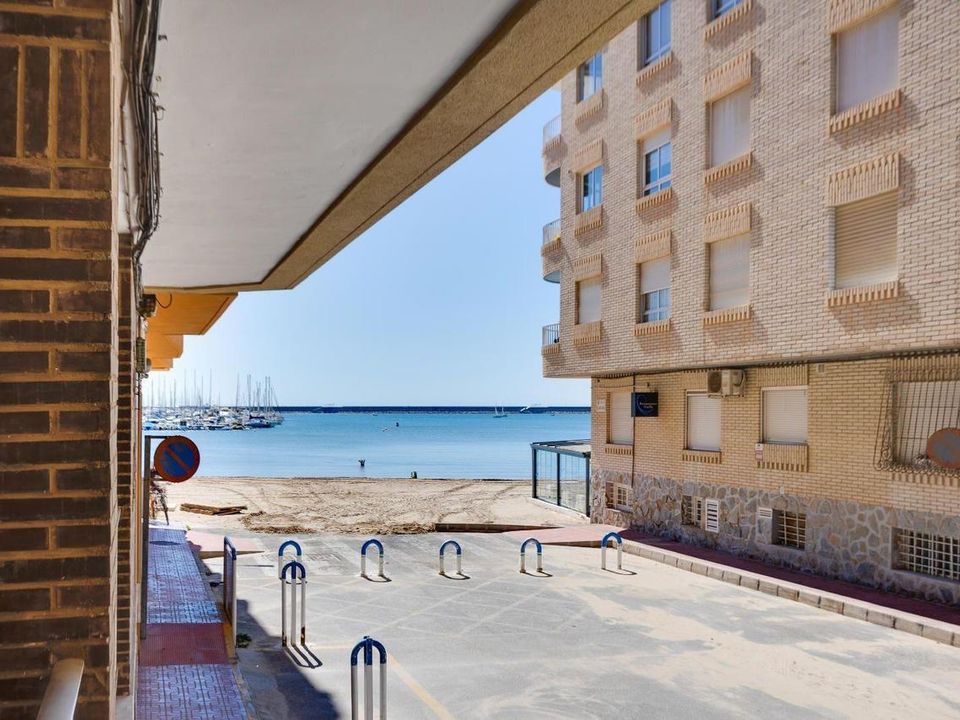 Lejlighed i Torrevieja, Alicante - foto 1