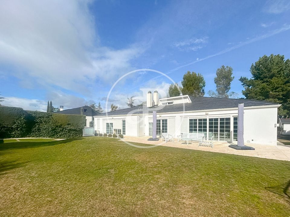 Villa i La Moraleja, Madrid - foto 1
