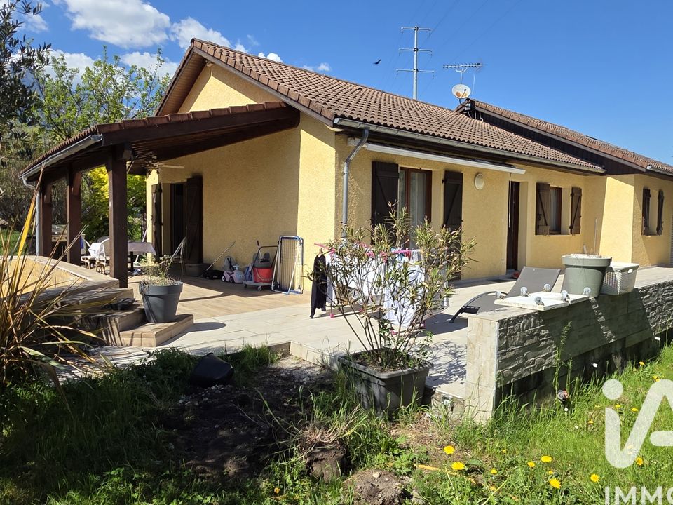 Villa i Froges, Isere - foto 1