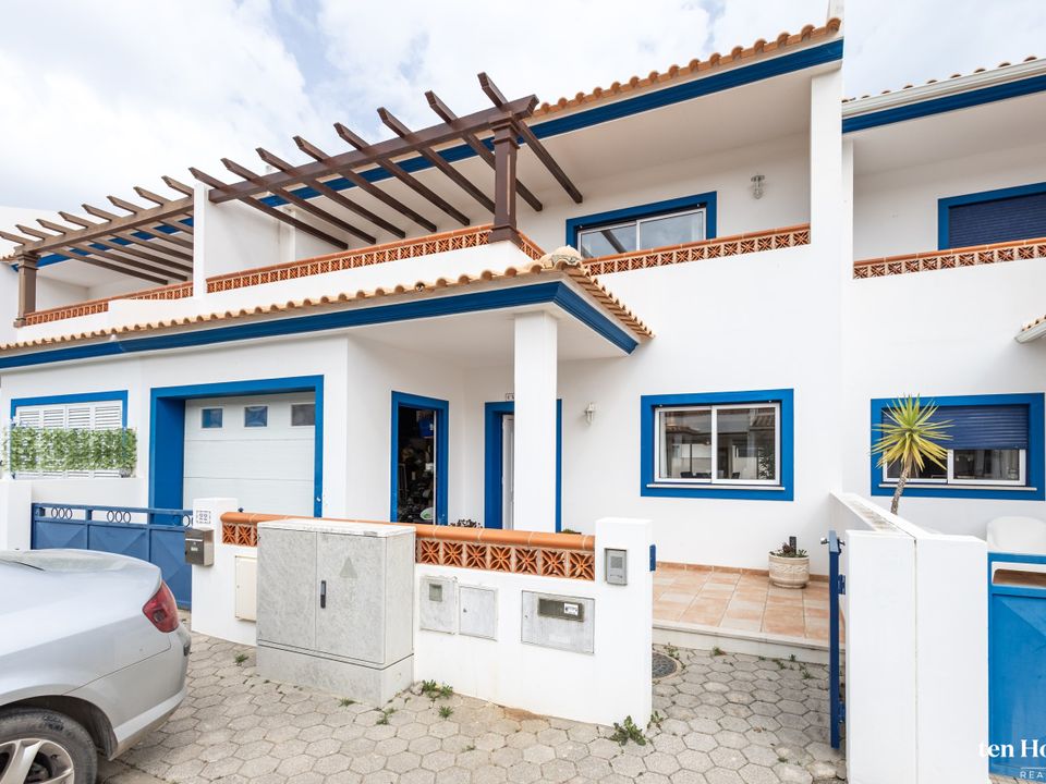 Stadthaus in Luz, Faro - Foto 1