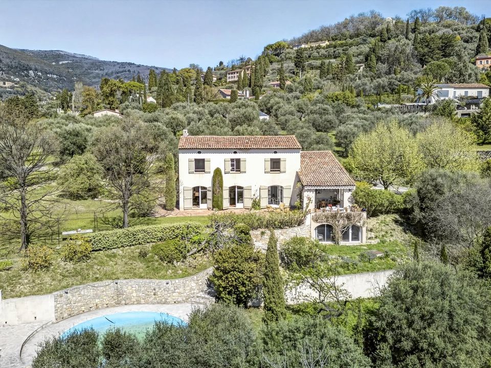 Villa i Grasse, Alpes-Maritimes - foto 1