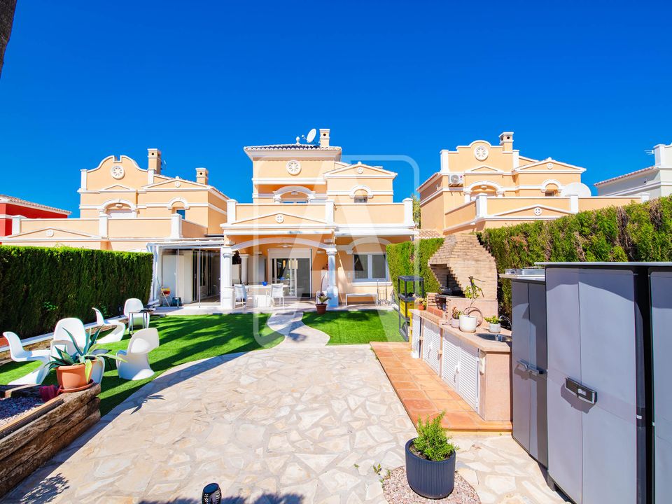 Rækkehus i Calpe, Alicante - foto 1