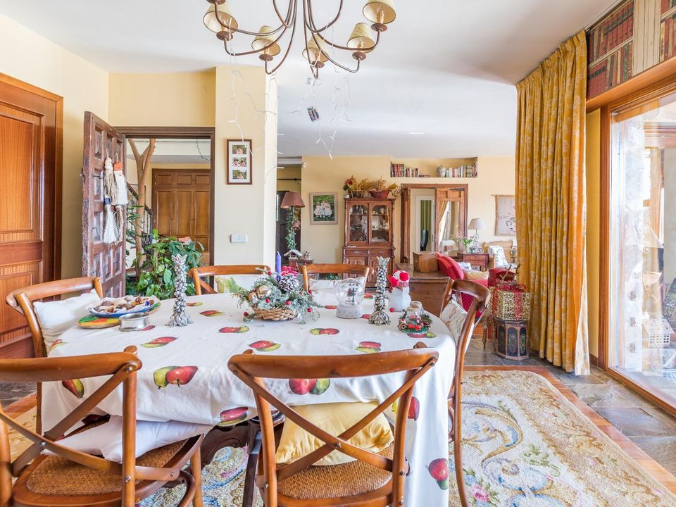 Villa i Torrelodones, Madrid - bilde 5
