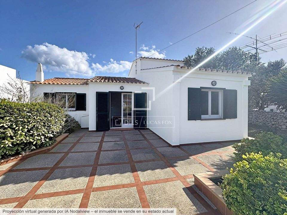 Villa in Es Castell, Menorca - foto 1