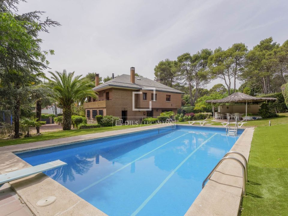 Villa i Boadilla Del Monte, Madrid - foto 2