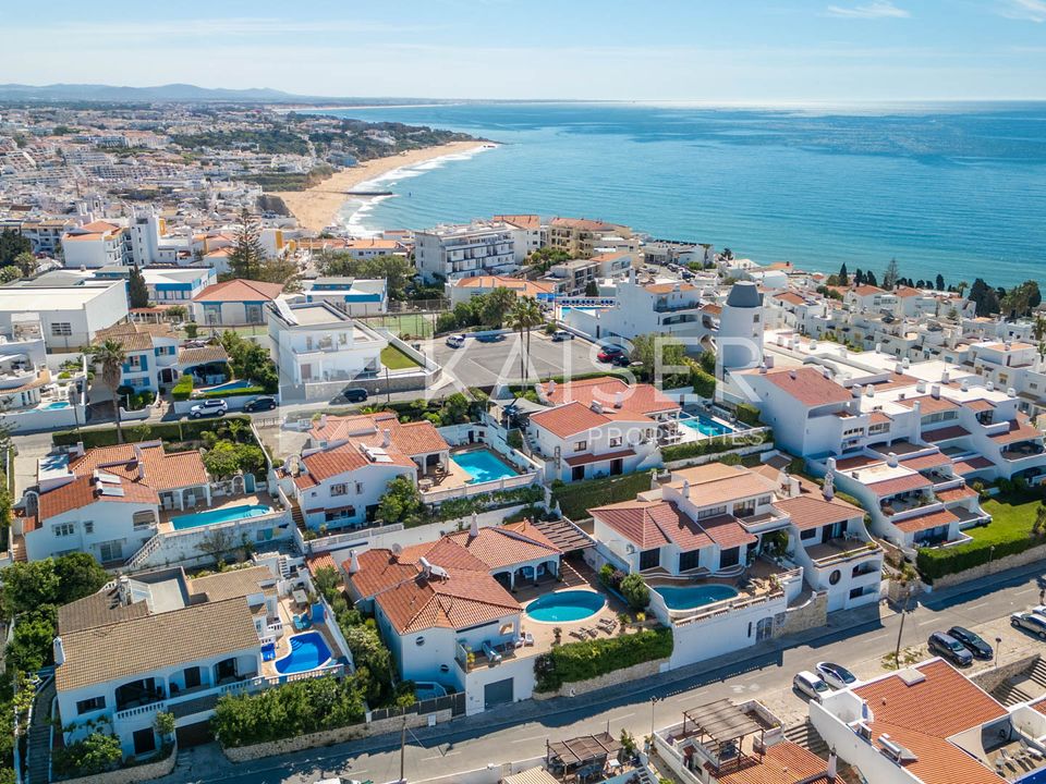 Villa i Albufeira, Faro - foto 1