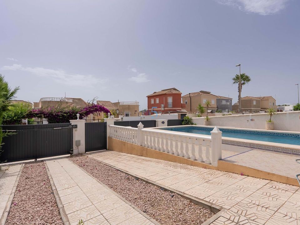 Villa i Pinar De Campoverde, Alicante - foto 4