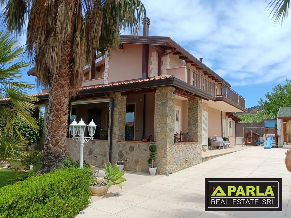 Villa i Capo d'Orlando, Messina - foto 1