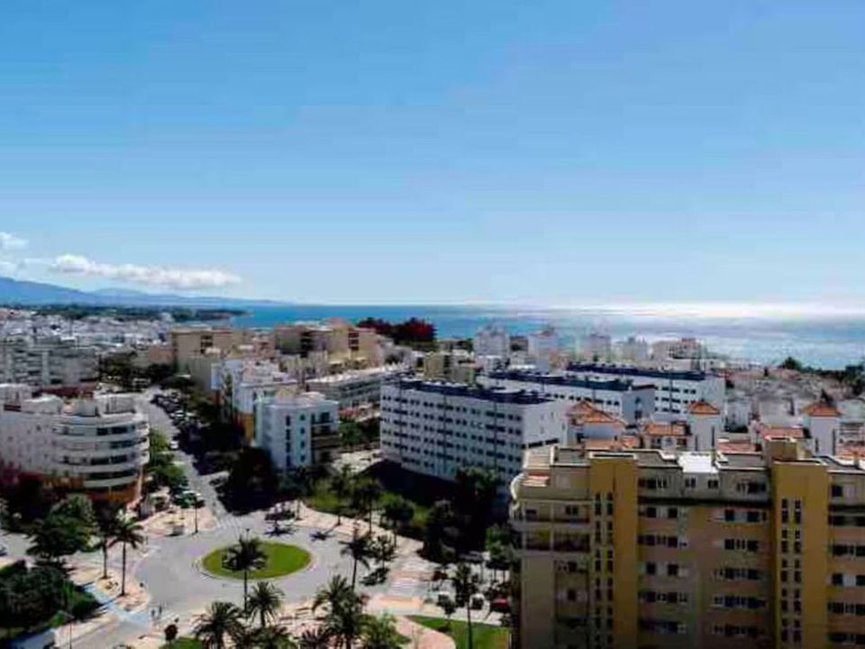 Lejlighed i Estepona, Malaga - foto 1