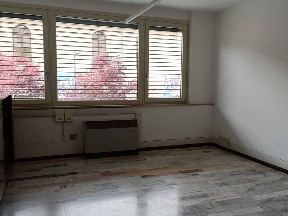 Erhvervsejendom i Pordenone, Pordenone - foto 1