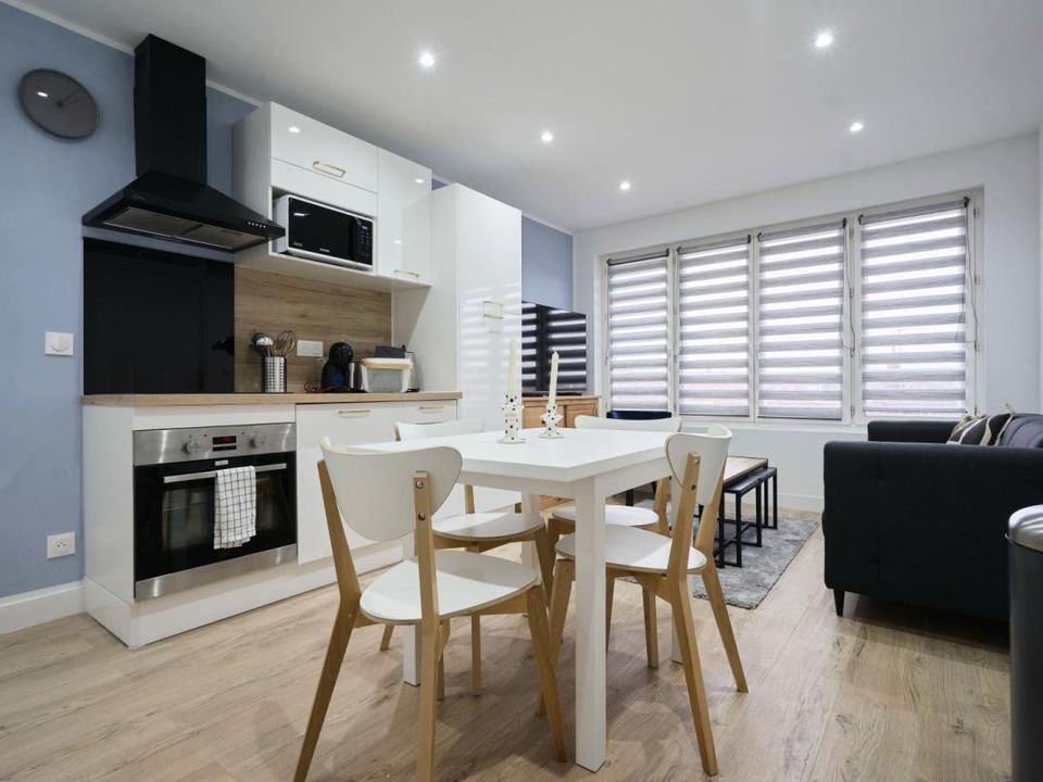 Apartment in Lille, Nord - photo 1