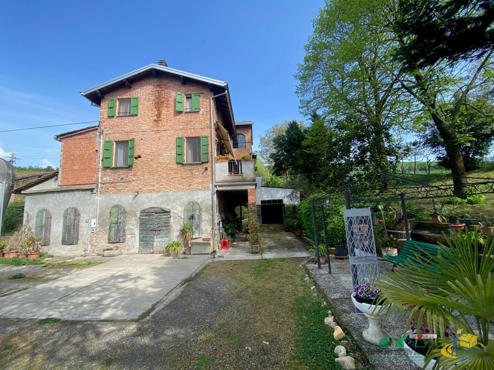 Villa em Medesano, Parma - foto 1