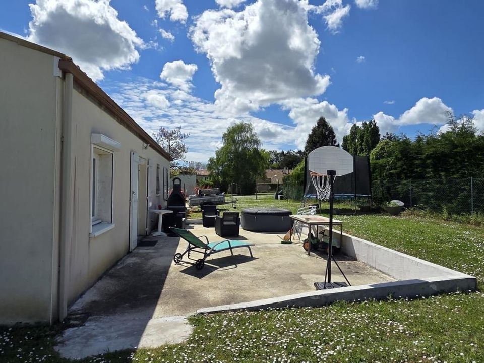 Bungalow i Saint-André-de-Lidon, Charente-Maritime - foto 2