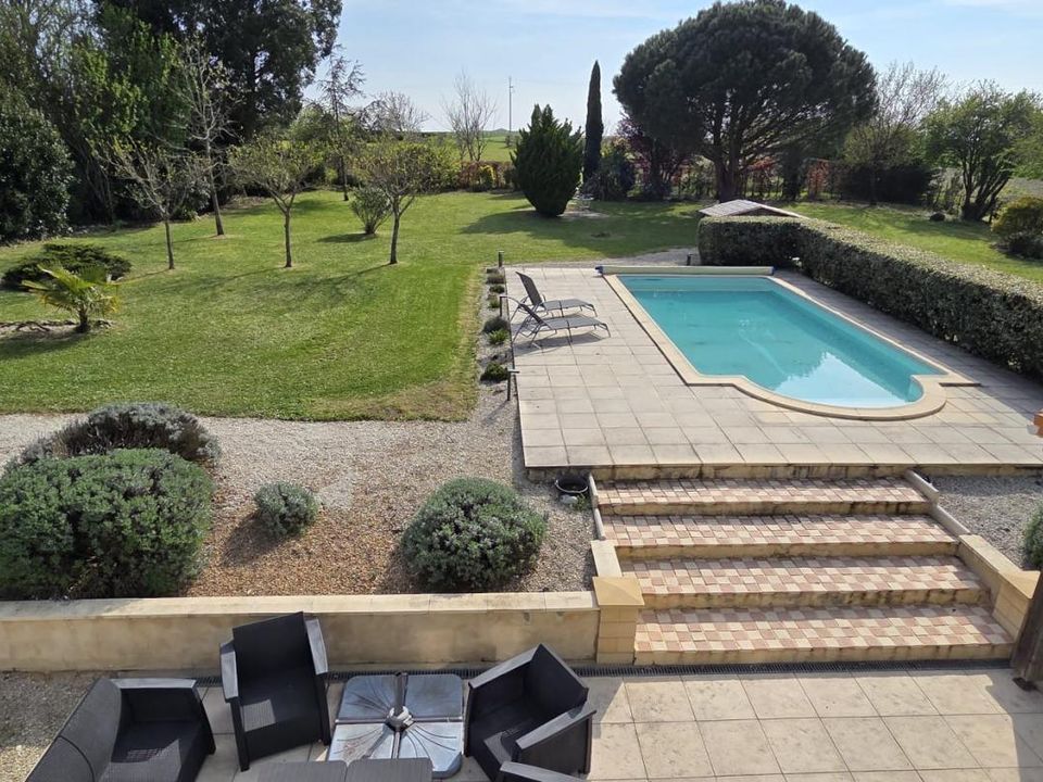 Villa i Mortagne-sur-Gironde, Charente-Maritime - bilde 3