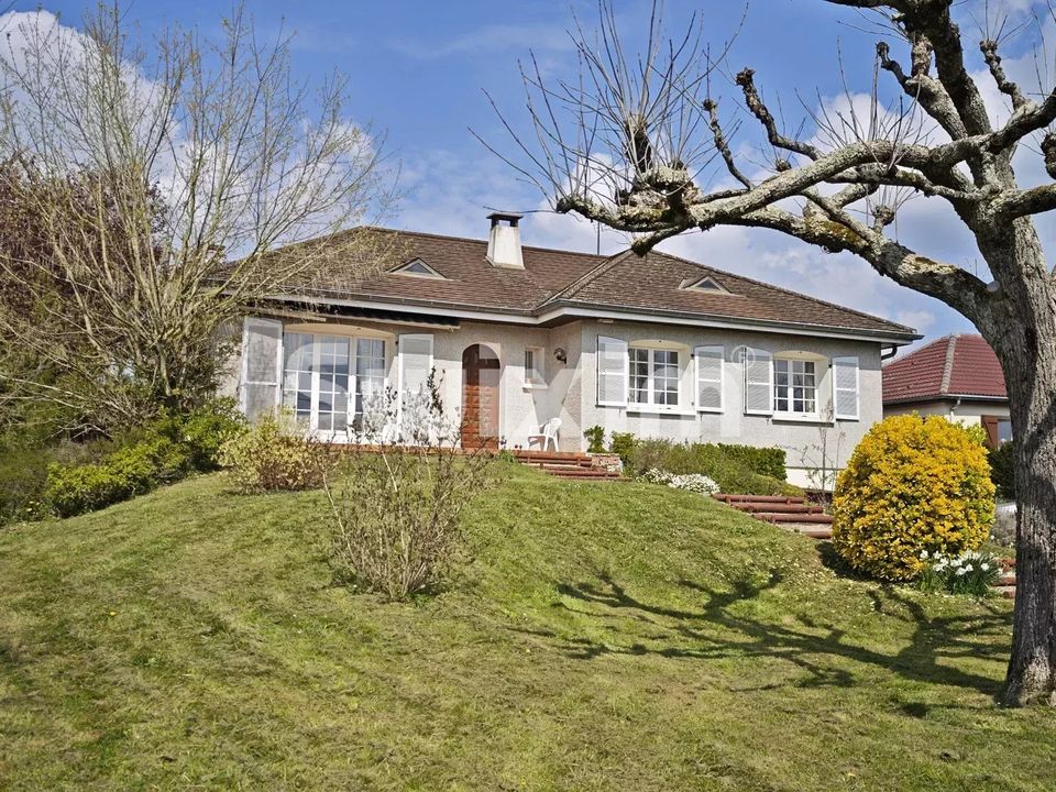 Villa i Dole, Jura - foto 1