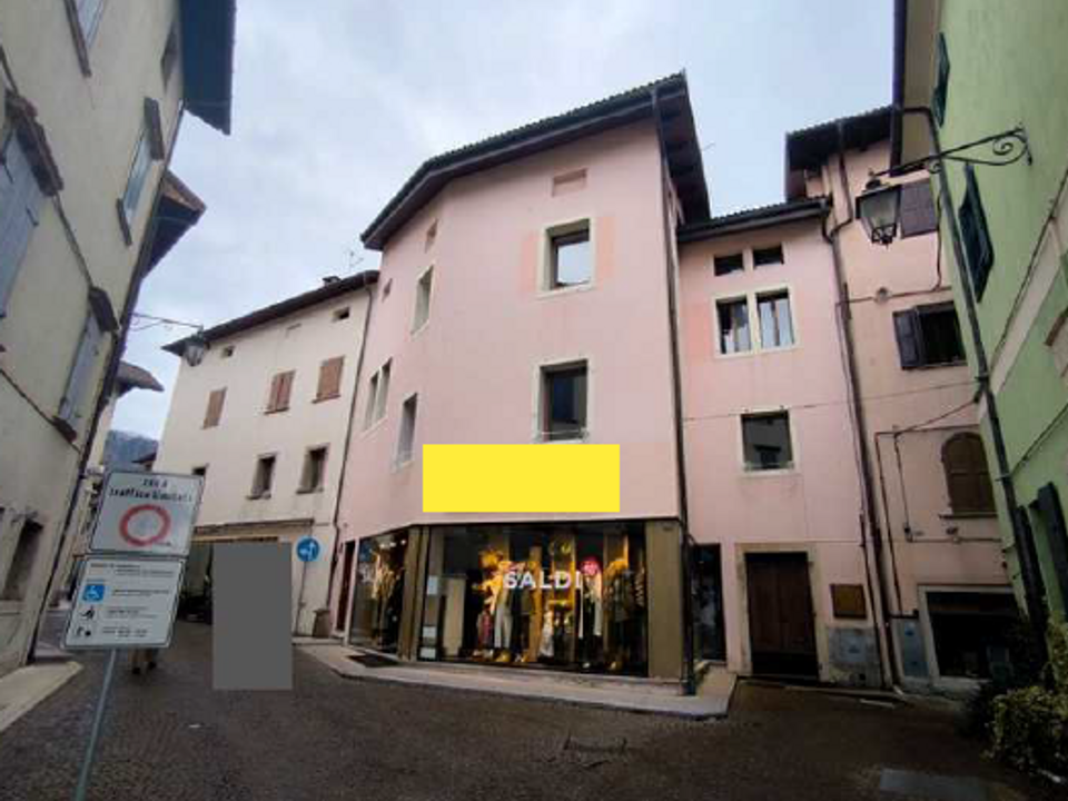 Erhvervsejendom i Agordo, Belluno - foto 1