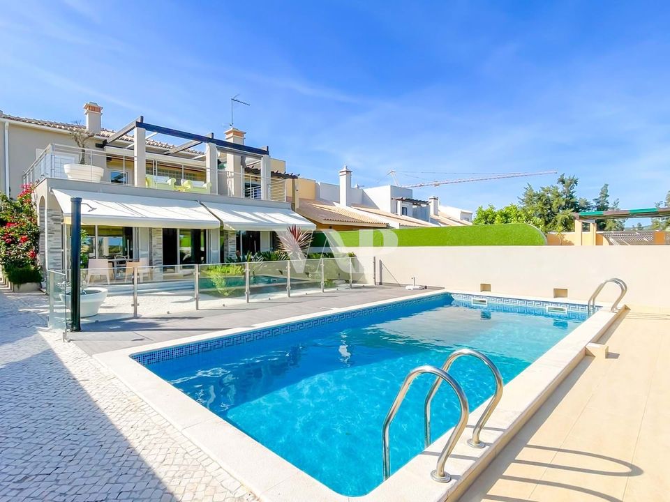 Villa i Vilamoura, Faro - foto 1