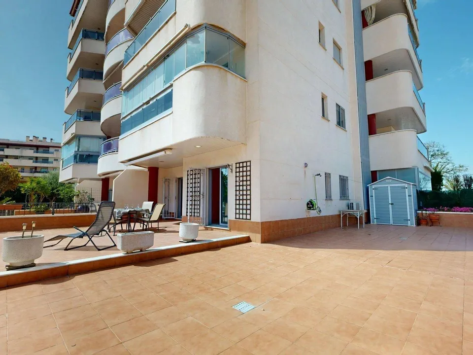Lejlighed i Los Arenales Del Sol, Alicante - foto 3