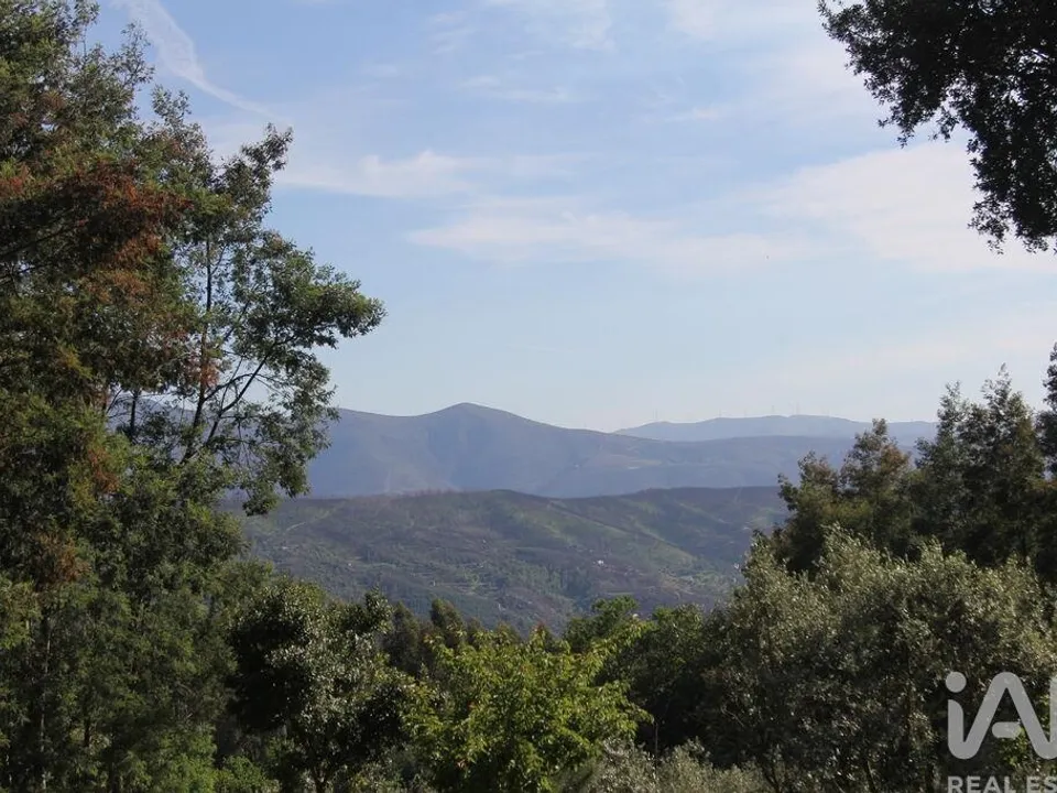 Terreno en Oliveira do Hospital, Coimbra - foto 1