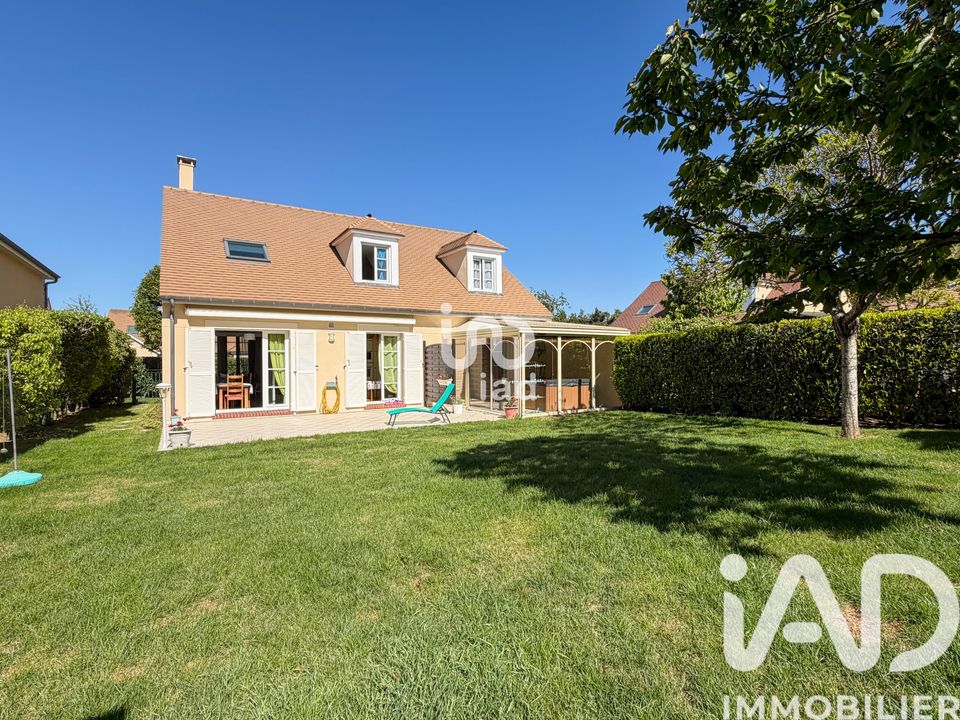Villa i Saint-Nom-la-Bretèche, Yvelines - foto 1