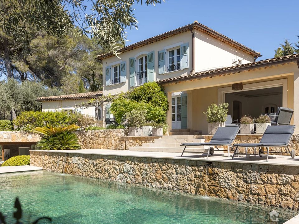 Villa i Mougins, Alpes-Maritimes - foto 1
