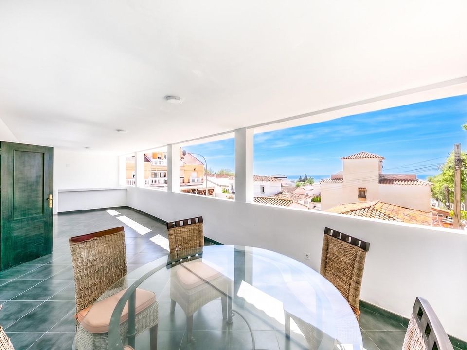 Villa i Benalmadena, Malaga - foto 1