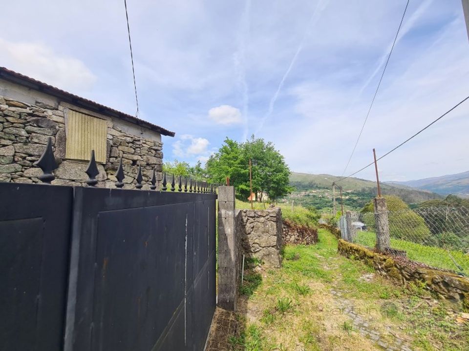 Landejendom i Arcos de Valdevez, Viana do Castelo - foto 1