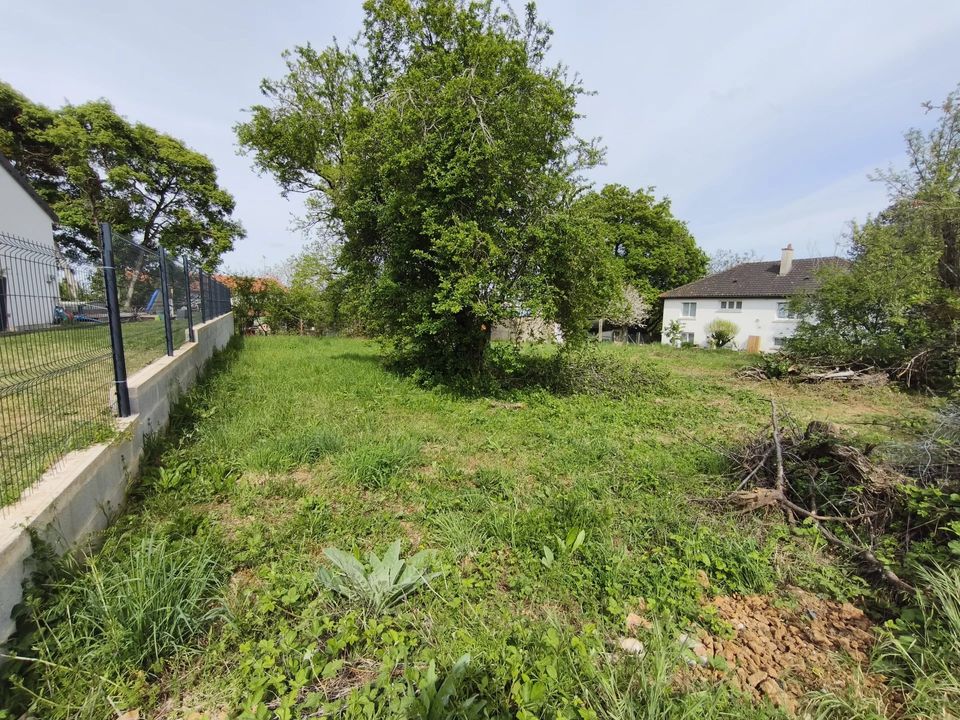 Tomt i Vouneuil-sous-Biard, Vienne - bilde 2