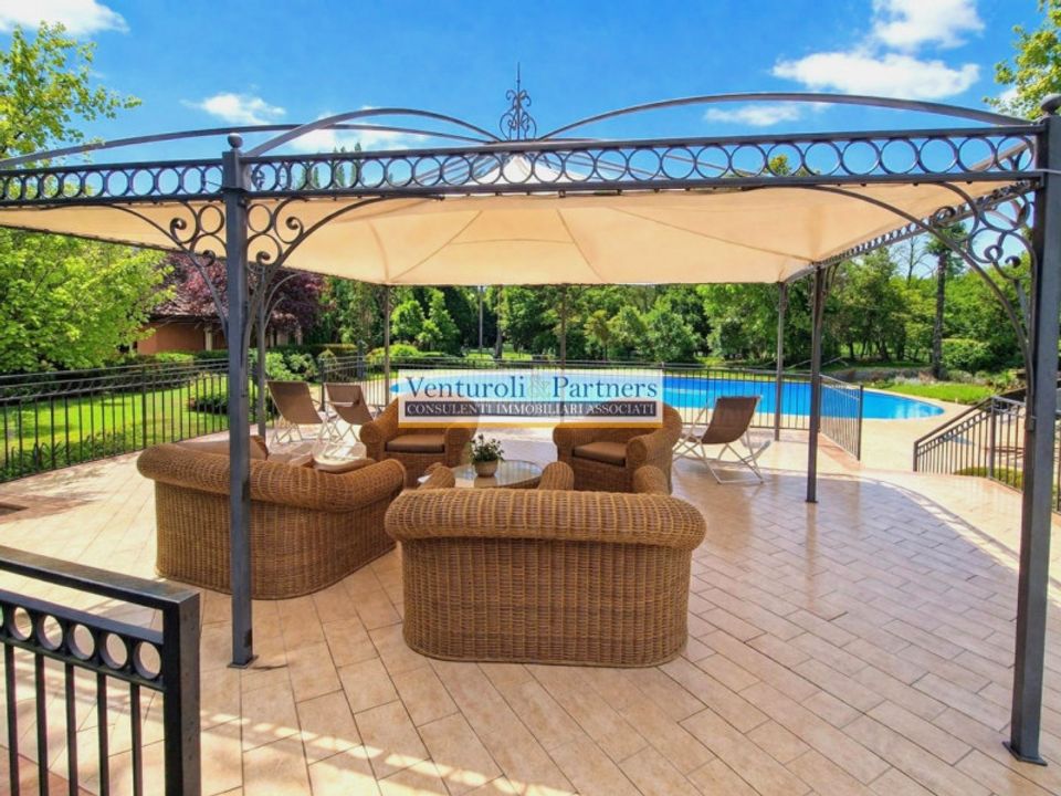 Villa i Polpenazze del Garda, Brescia - foto 1